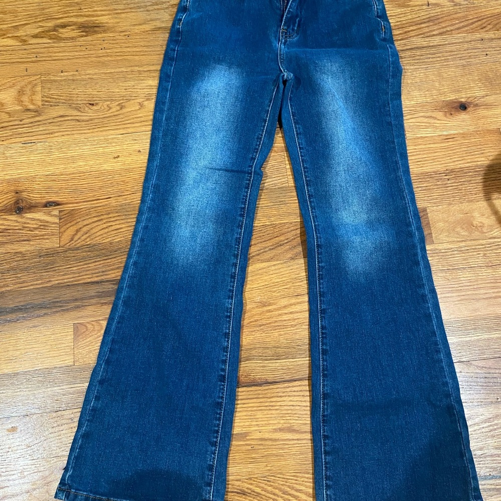 Girl’s Blue Jeans